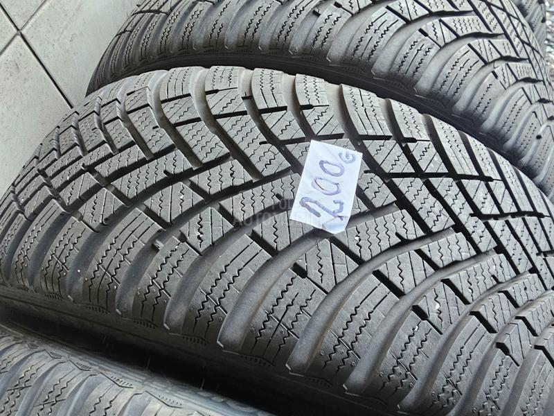 Hankook 205/45 R17 Zimska