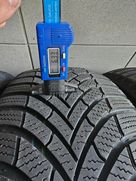 Semperit 215/60 R16 Zimska