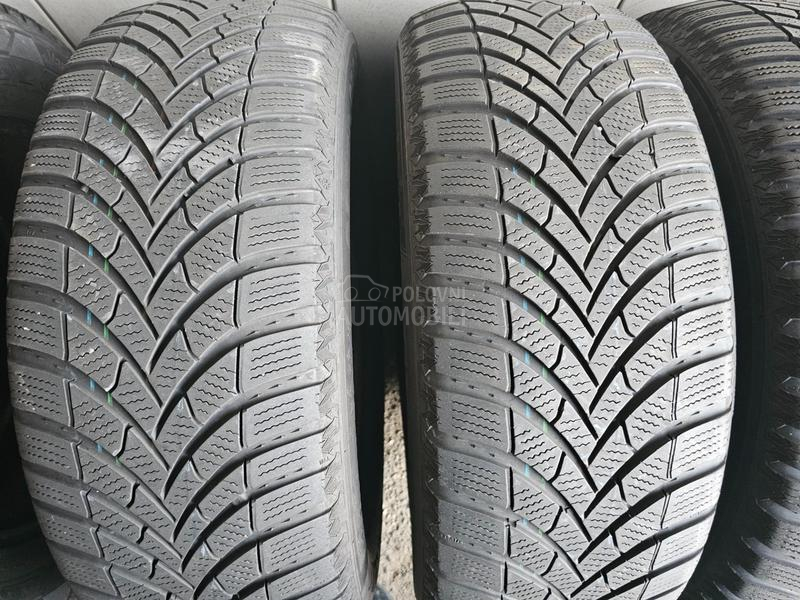 Semperit 215/60 R16 Zimska
