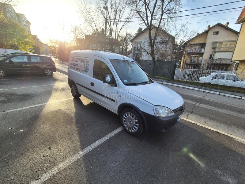 Opel Combo 