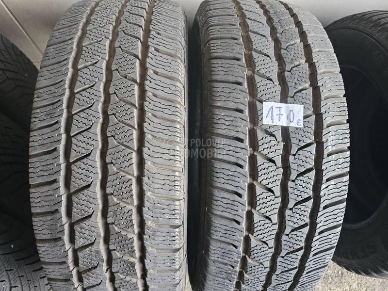 Continental 215/65 R16 Zimska