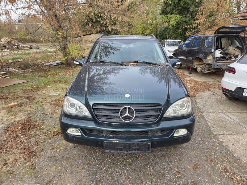 Mercedes Benz ML 270 2.7cdi