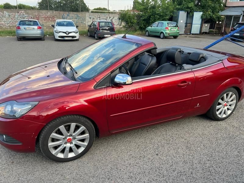 Ford Focus kupe Cabrio
