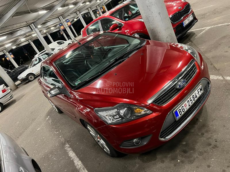 Ford Focus kupe Cabrio