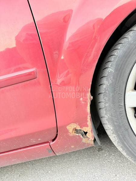 Ford Focus kupe Cabrio