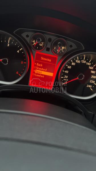 Ford Focus kupe Cabrio