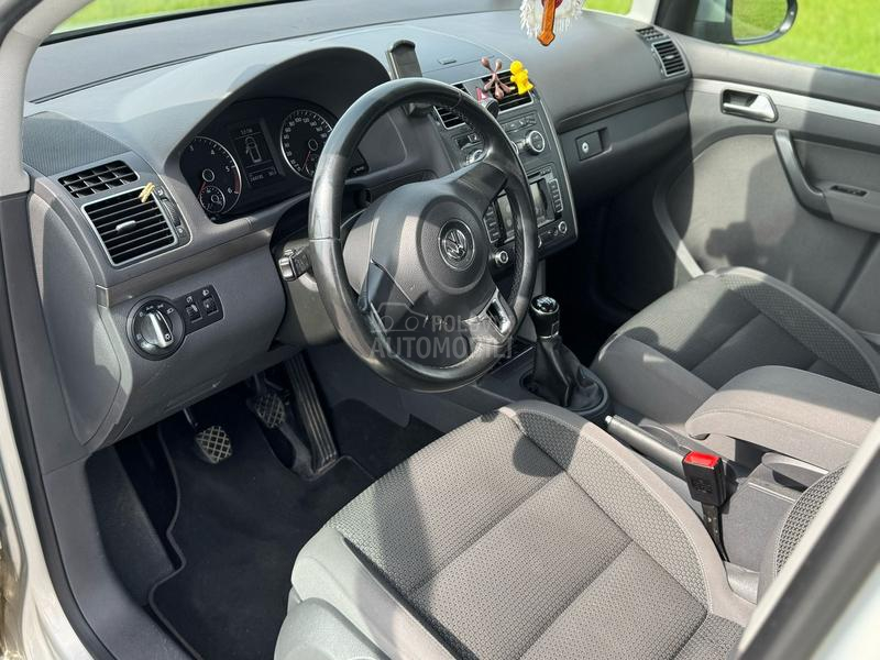 Volkswagen Touran 1.6 TDI