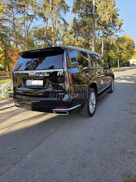 Cadillac Escalade 