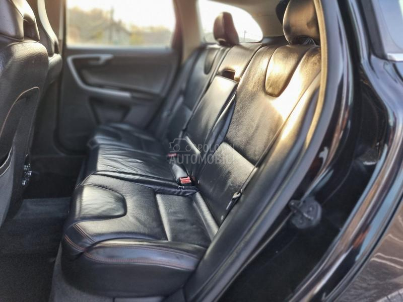 Volvo XC60 2.4 AWD D5 Ch