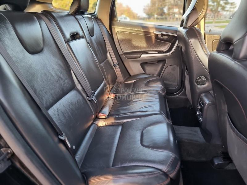 Volvo XC60 2.4 AWD D5 Ch