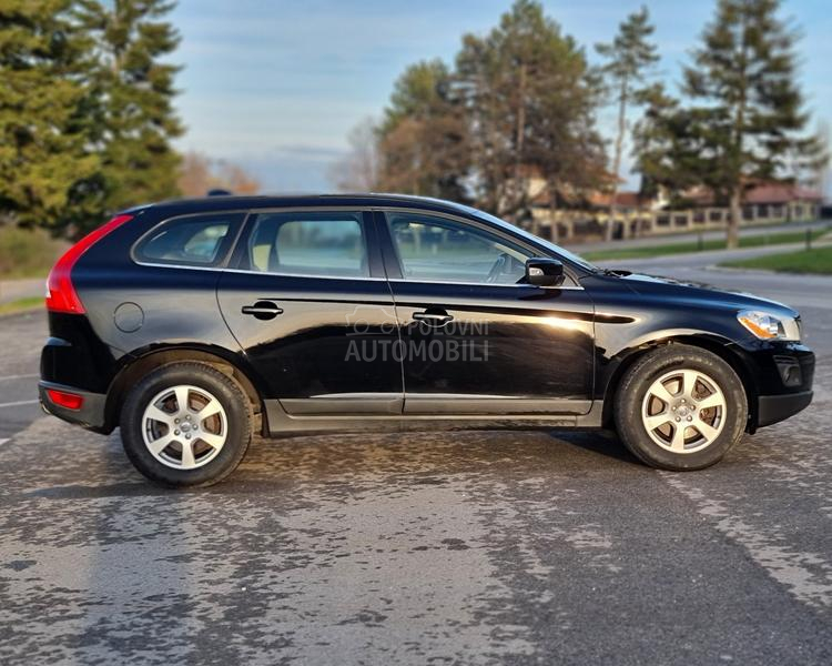 Volvo XC60 2.4 AWD D5 Ch