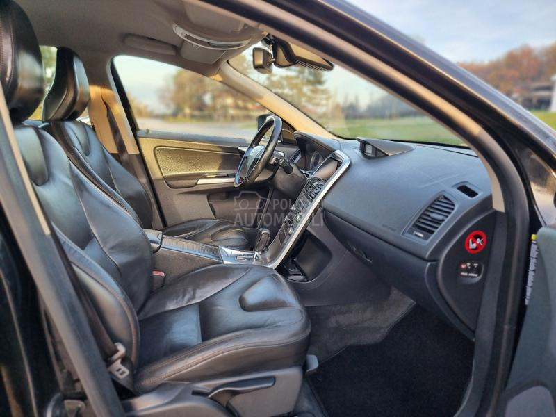 Volvo XC60 2.4 AWD D5 Ch