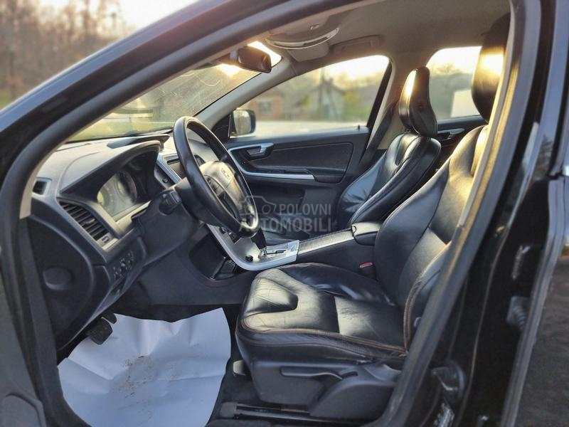 Volvo XC60 2.4 AWD D5 Ch