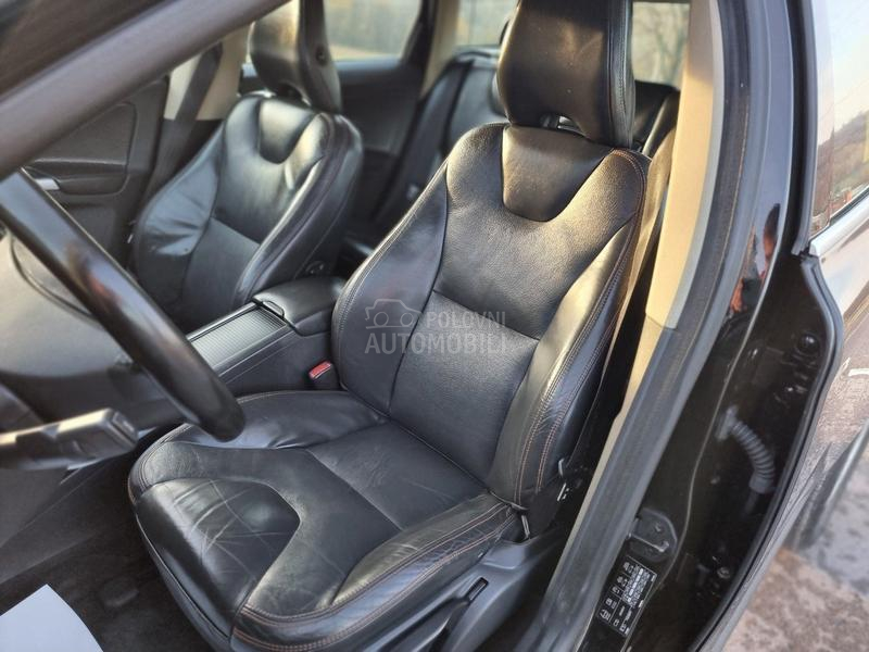 Volvo XC60 2.4 AWD D5 Ch