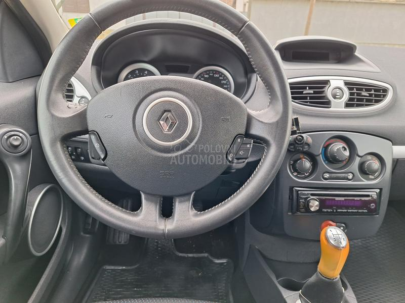 Renault Clio 1.2 b,T0P, CH