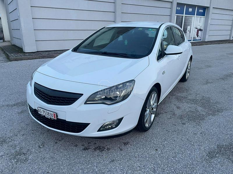 Opel Astra J 1.7 cdti Cosmo