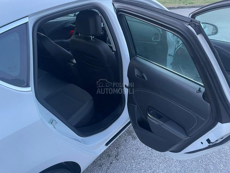 Opel Astra J 1.7 cdti Cosmo