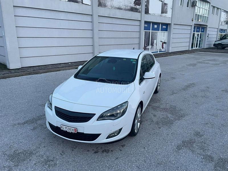 Opel Astra J 1.7 cdti Cosmo