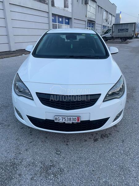 Opel Astra J 1.7 cdti Cosmo