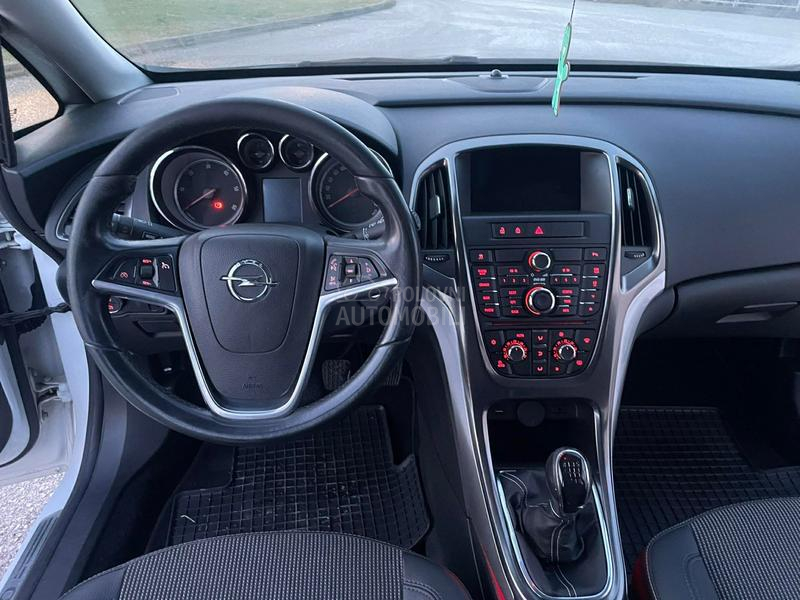 Opel Astra J 1.7 cdti Cosmo