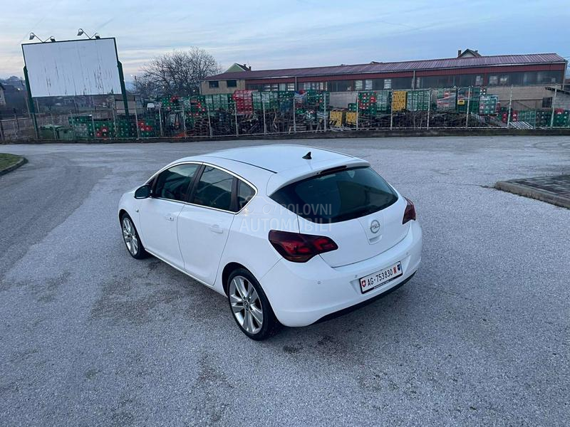 Opel Astra J 1.7 cdti Cosmo