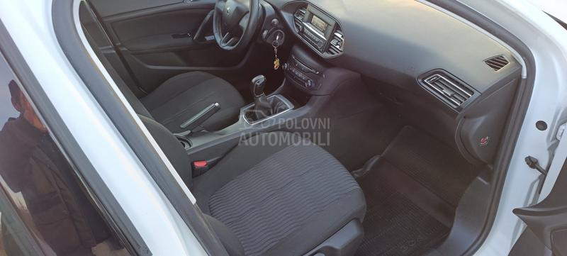 Peugeot 308 1.6 eHDI