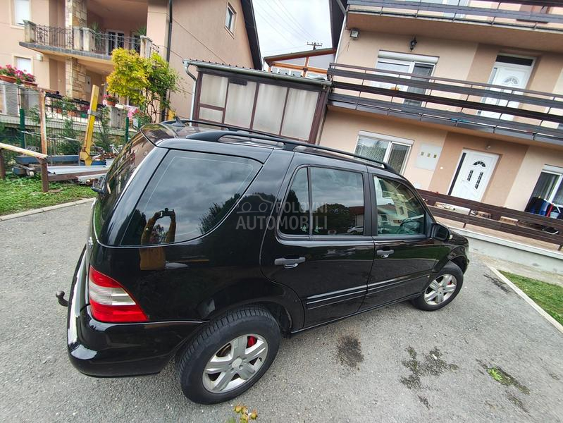 Mercedes Benz ML 270 2.7 cdi