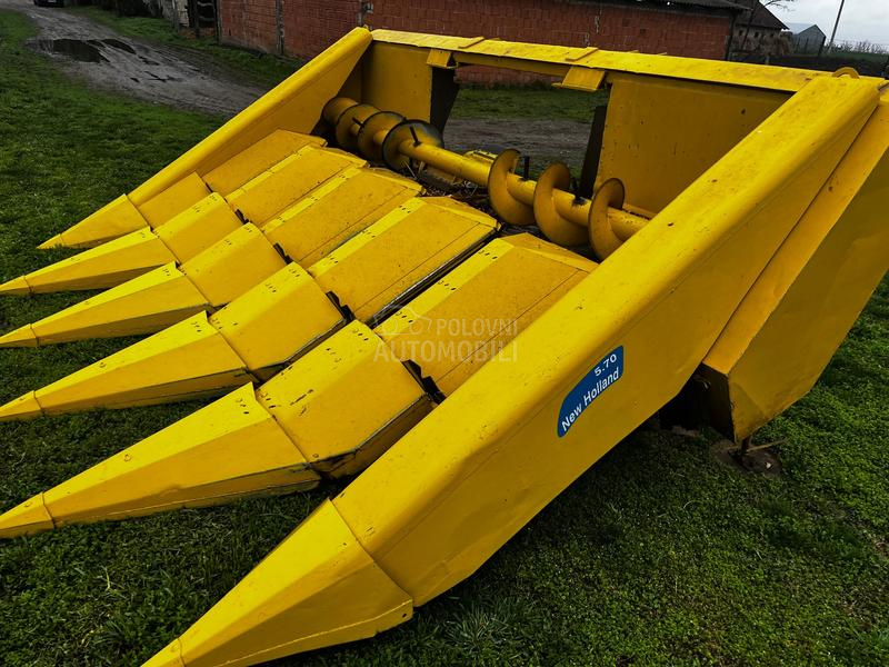 New Holland Kukuruz Adapter 5.70