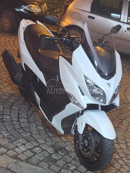 Suzuki Burgman