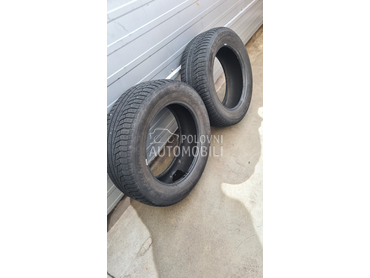 Hankook 235/60 R18 Zimska