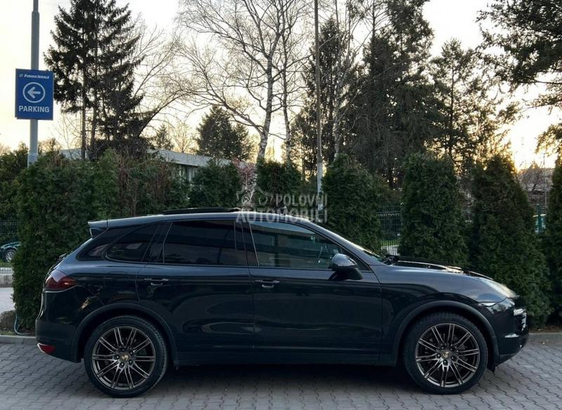 Porsche Cayenne 3.0TDI PANO/8 BRZ