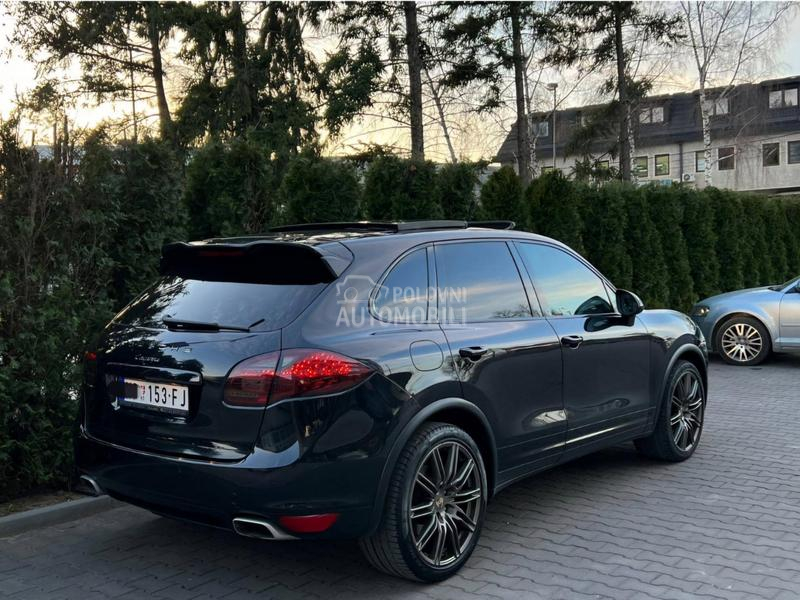 Porsche Cayenne 3.0TDI PANO/8 BRZ