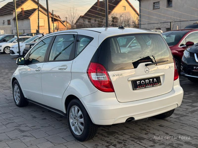 Mercedes Benz A 180 N O V