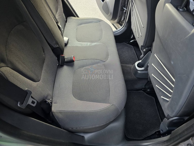 Renault Captur 0.9TCE INTENSE