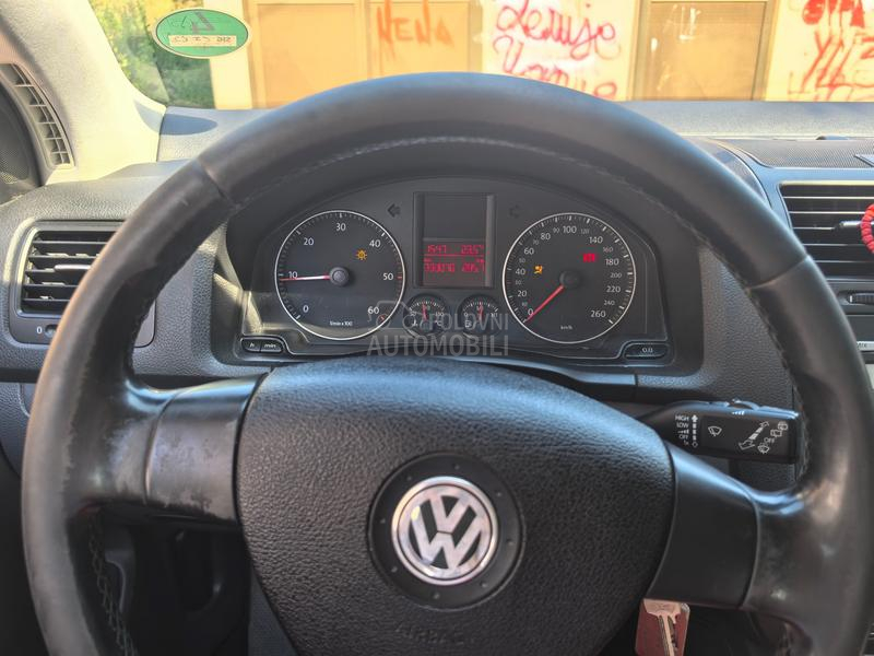 Volkswagen Golf 5 