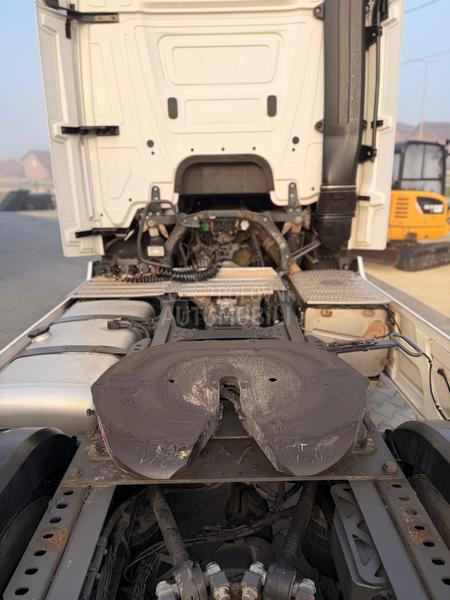 Mercedes Benz Actros 1843