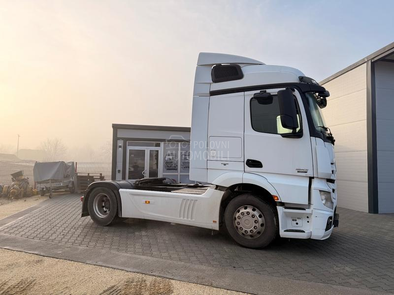 Mercedes Benz Actros 1843