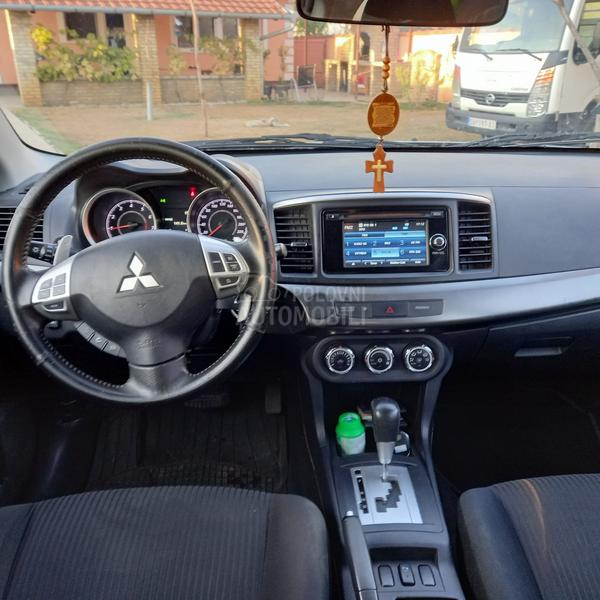 Mitsubishi Lancer 1.8 sportback  cvt