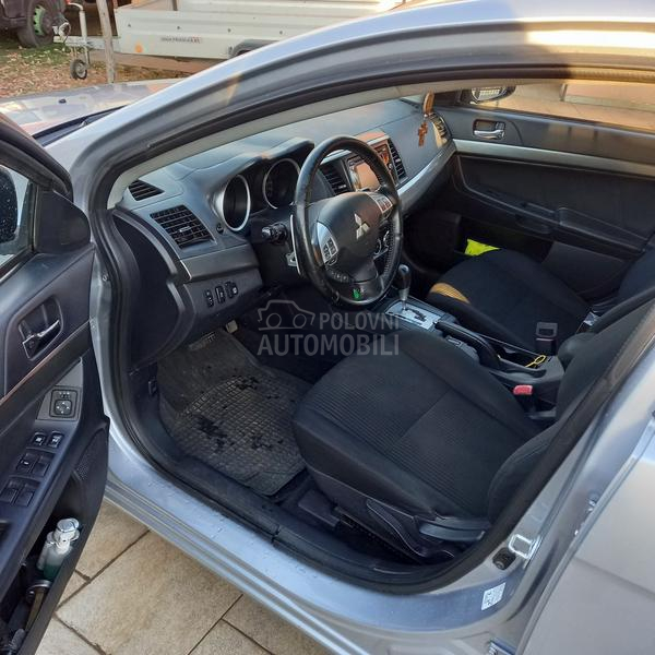 Mitsubishi Lancer 1.8 sportback  cvt