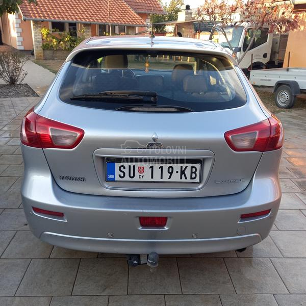 Mitsubishi Lancer 1.8 sportback  cvt