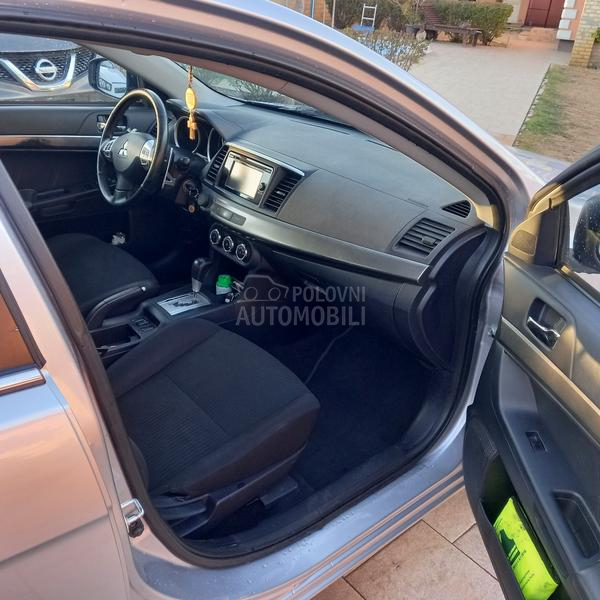 Mitsubishi Lancer 1.8 sportback  cvt