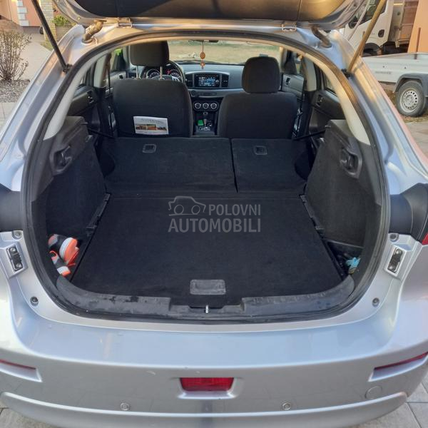 Mitsubishi Lancer 1.8 sportback  cvt