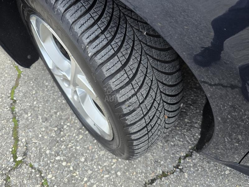 Peugeot 508 2.0Hdi HYBRID4x4