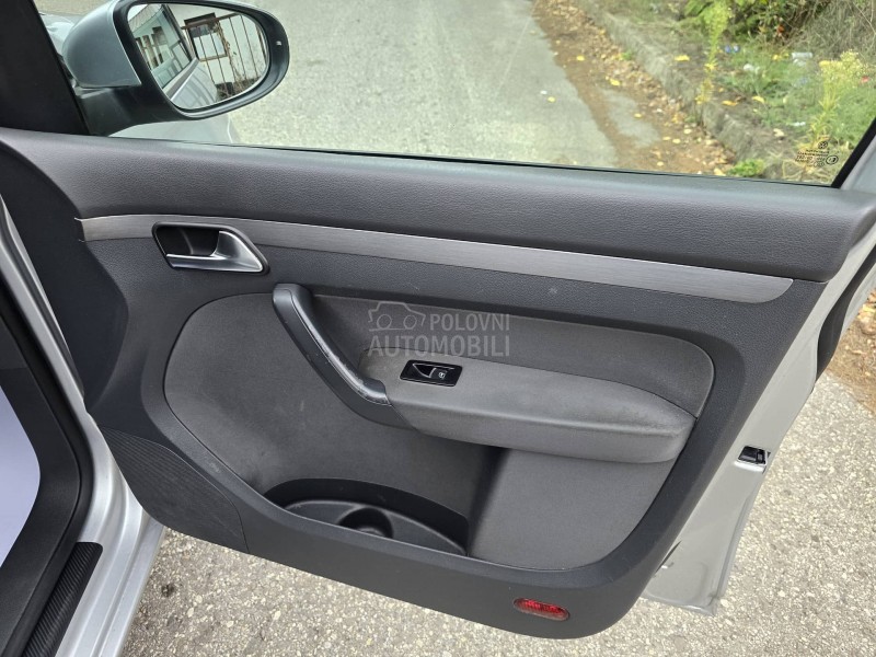 Volkswagen Touran 1.2Tsi