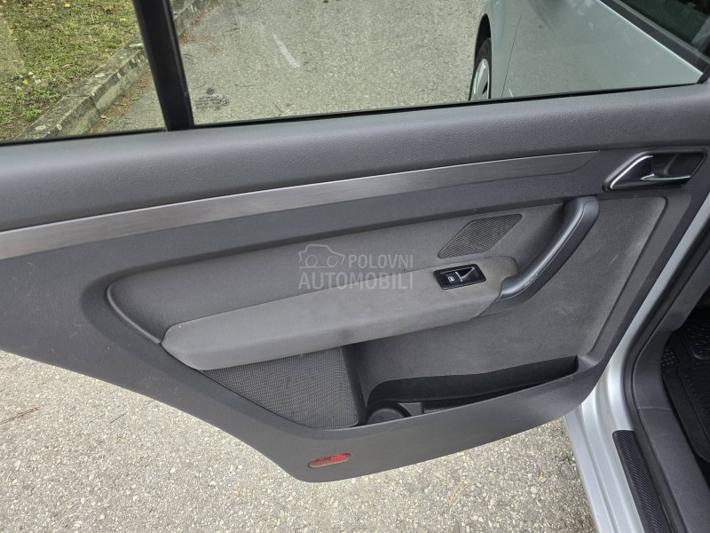 Volkswagen Touran 1.2Tsi