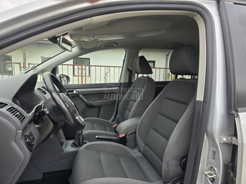 Volkswagen Touran 1.2Tsi