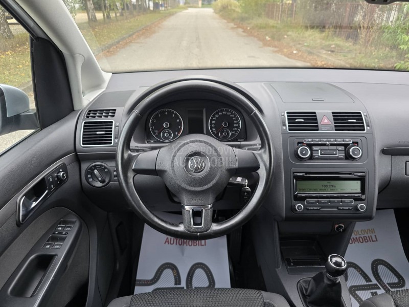 Volkswagen Touran 1.2Tsi