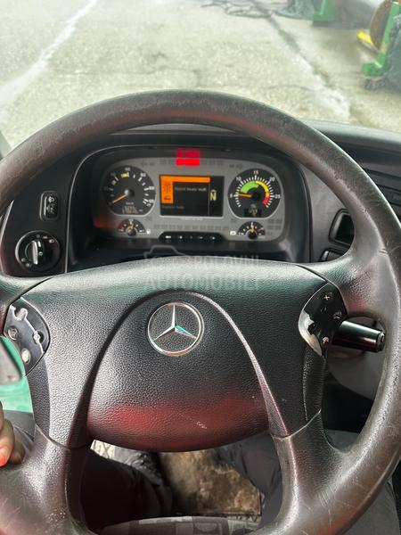Mercedes Benz actros 1844