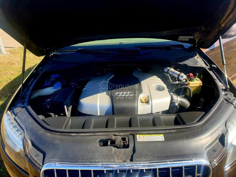 Audi Q7 3.0TDI QUATTRO