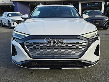 Audi Q8 e-tron 